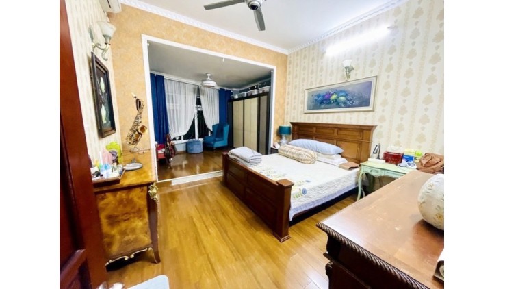 Ngộp Bán Nhà 2 Tầng Hẻm Xe Tải 210m2_6.8x30 Chỉ 14 tỷ Gần Vincom Lê Văn Việt Tăng Nhơn Phú B Thủ Đức